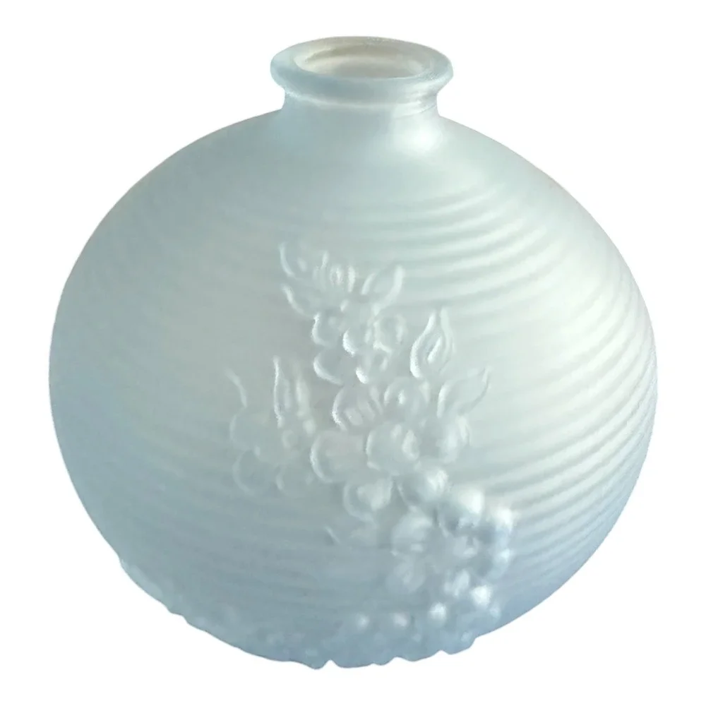 Avon Vintage Frosted Blue Glass Bud Vase Ribbed Floral Orb Shape 4 Inch